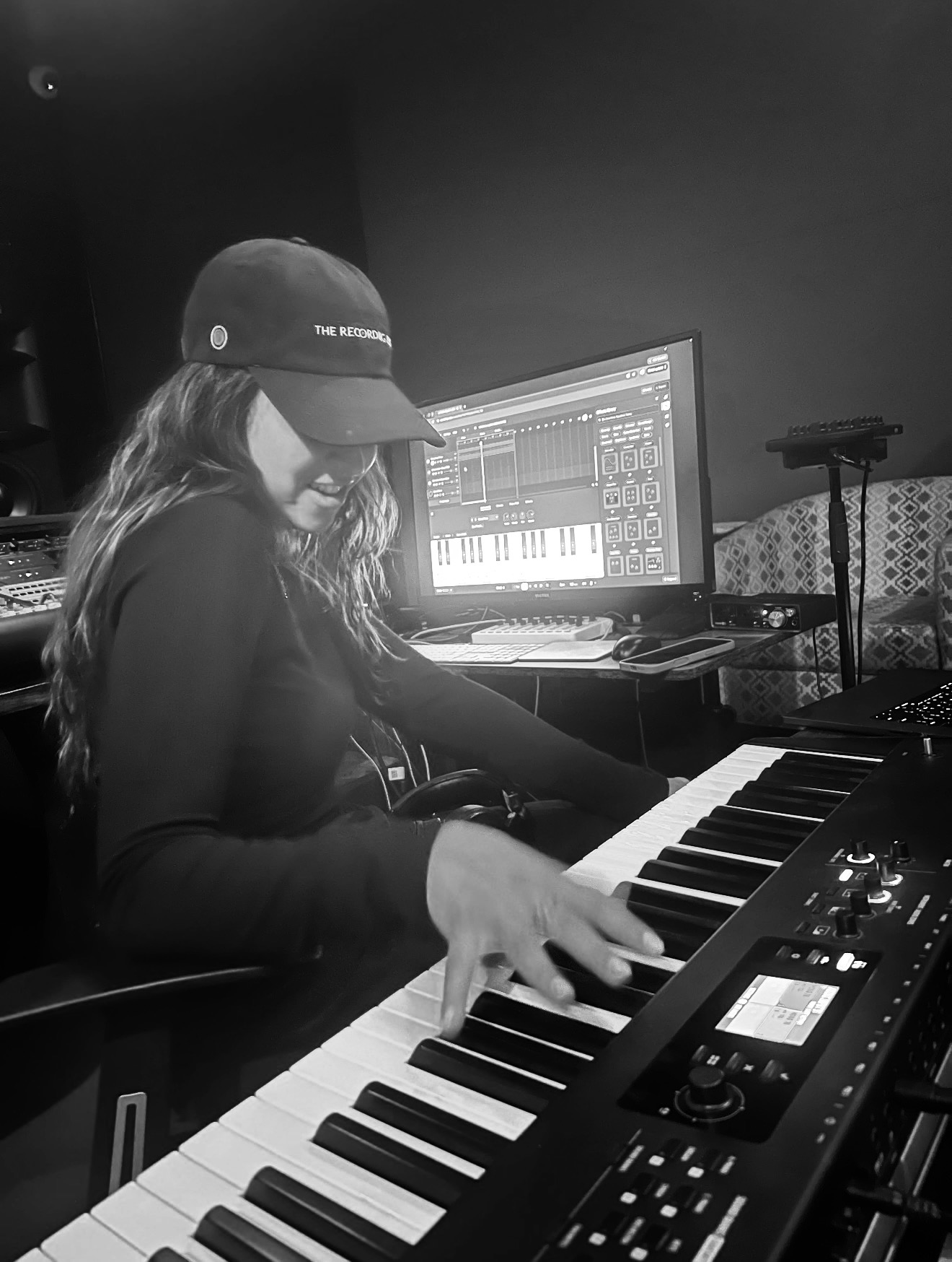 Veronia Sobhy at the keyboard in the studio